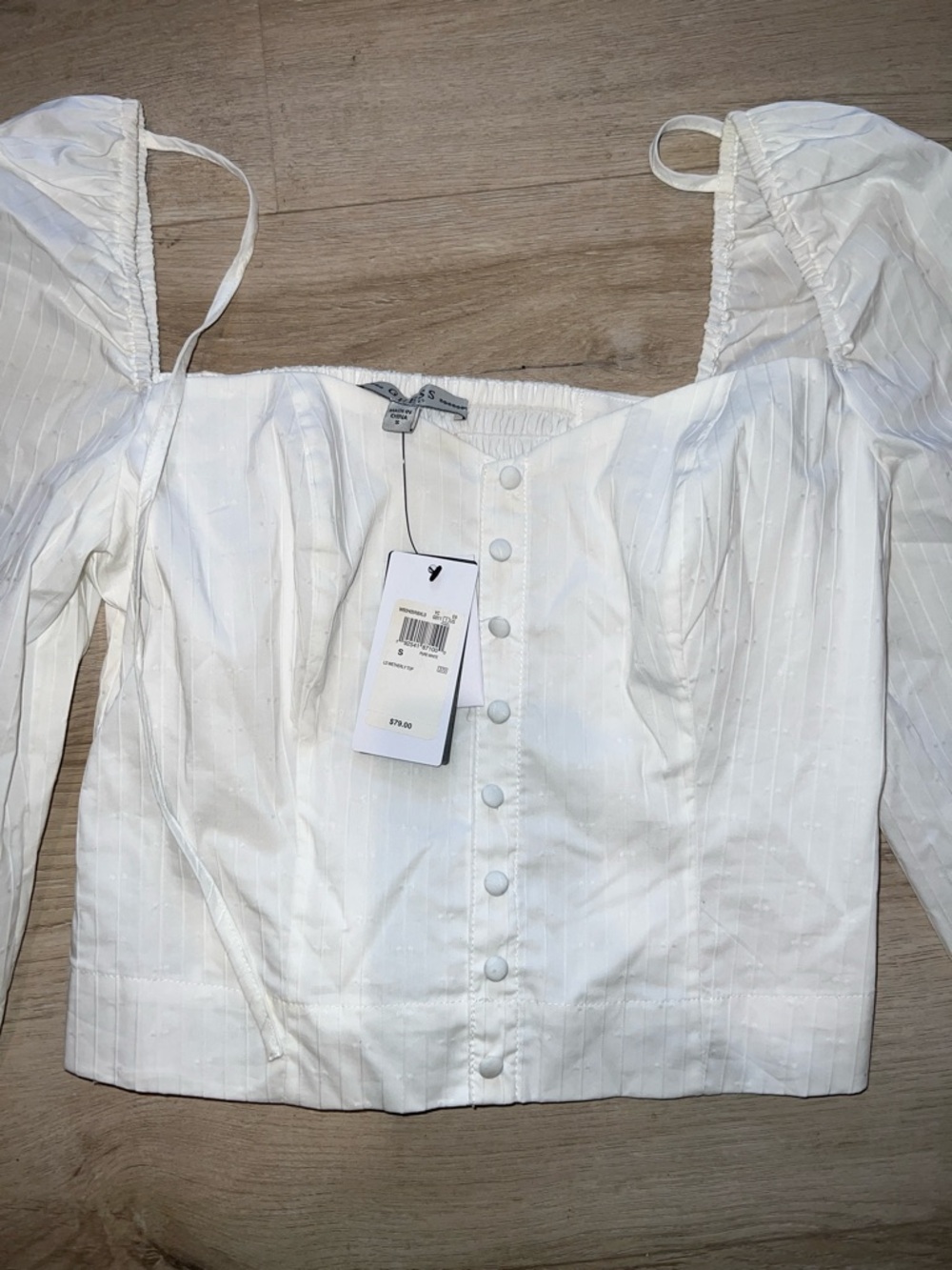 Guess Women’s White Square-Neck Button Front Top